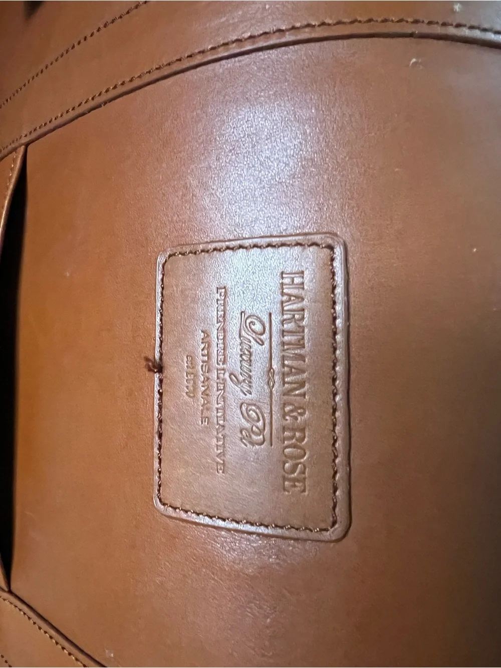 HARTMAN & ROSE Tan Leather Duffel Bag - Classic Travel Weekender